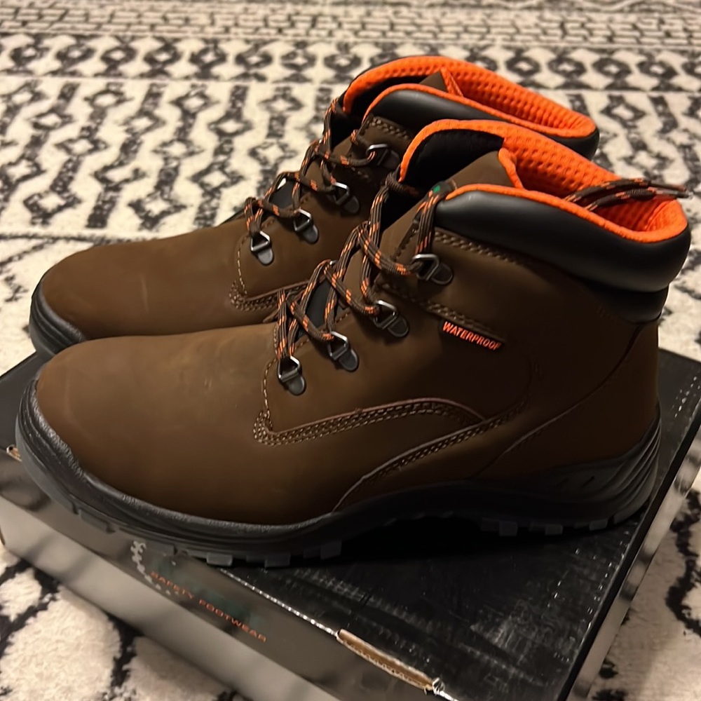 Hytest steel toe work boots